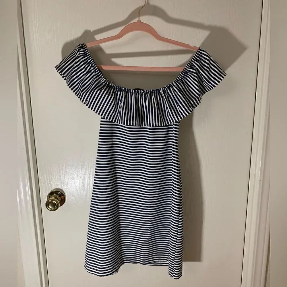 Sailor-Sailor EUC navy blue/white striped off the shoulder ruffle dress Size XS